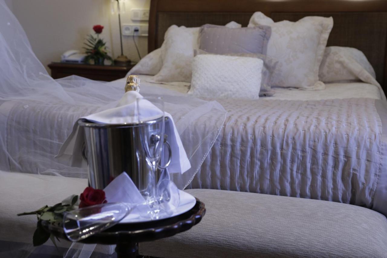 Hotel Arcea Palacio De Las Nieves Langreo Buitenkant foto